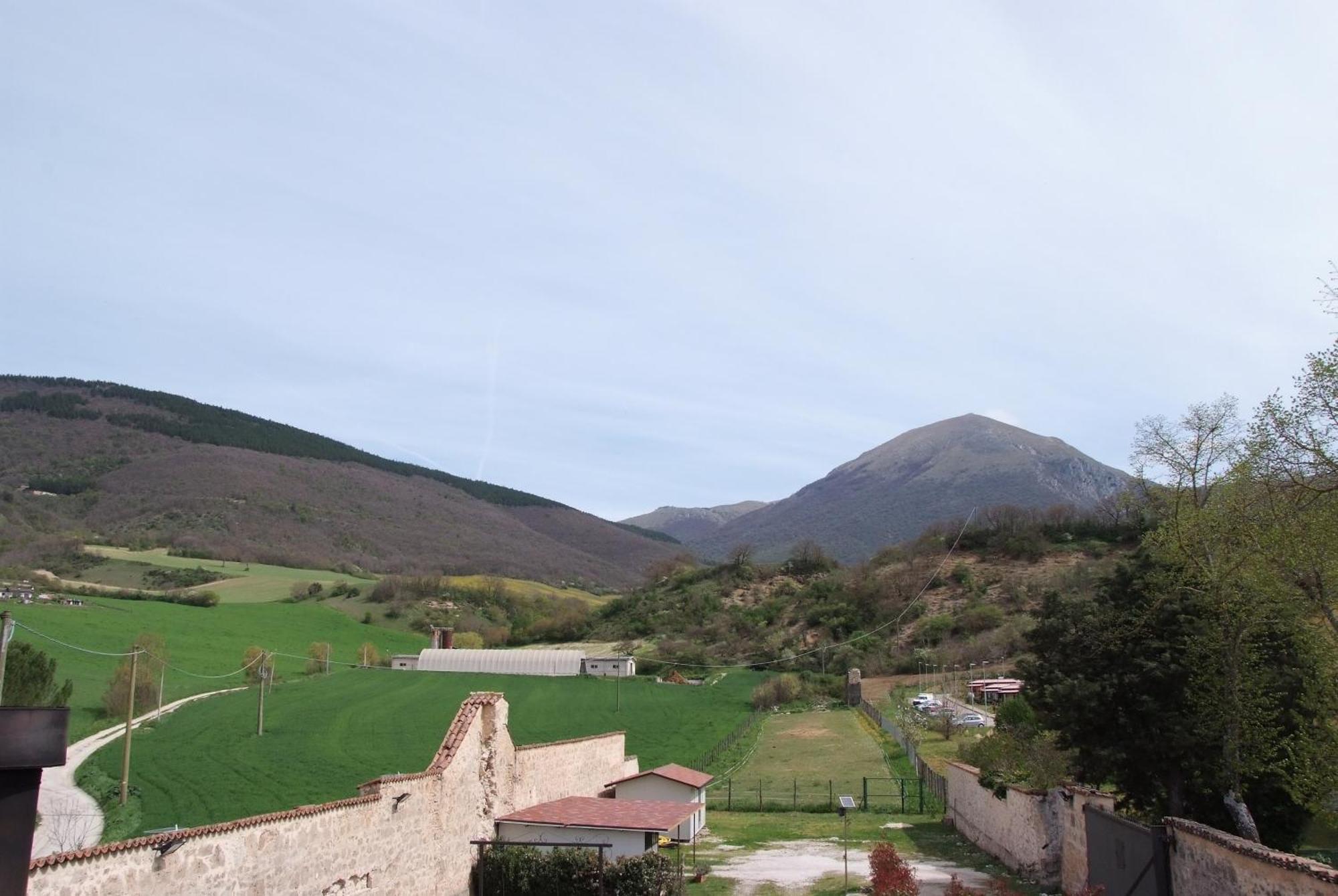 Affittacamere Il Tiro A Segno Norcia Buitenkant foto